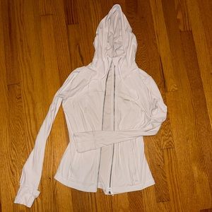 Lululemon Define Jacket with hood size 4